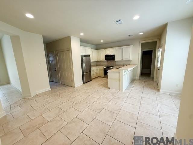 9431 Boone Dr - Photo 5 of 17