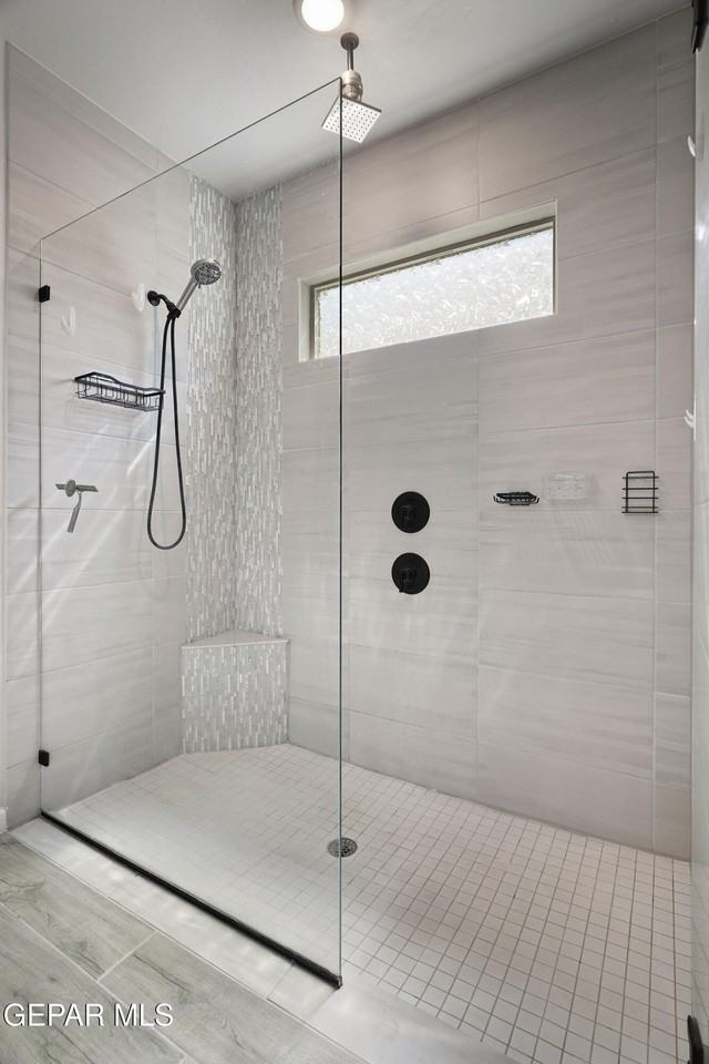 12863 Ivelet Ct - Photo 7 of 32
