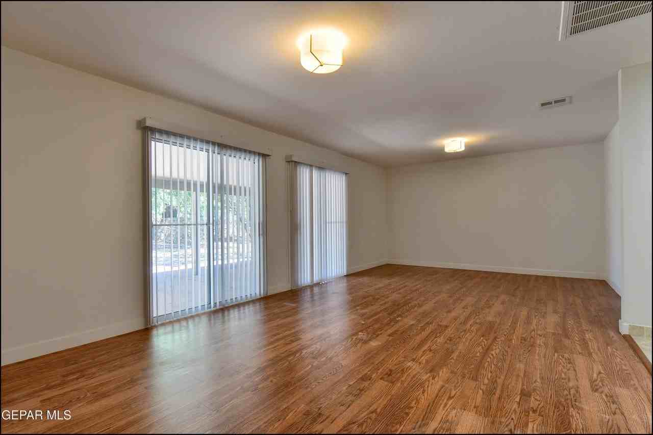 3807 Waymore Dr - Photo 7 of 23