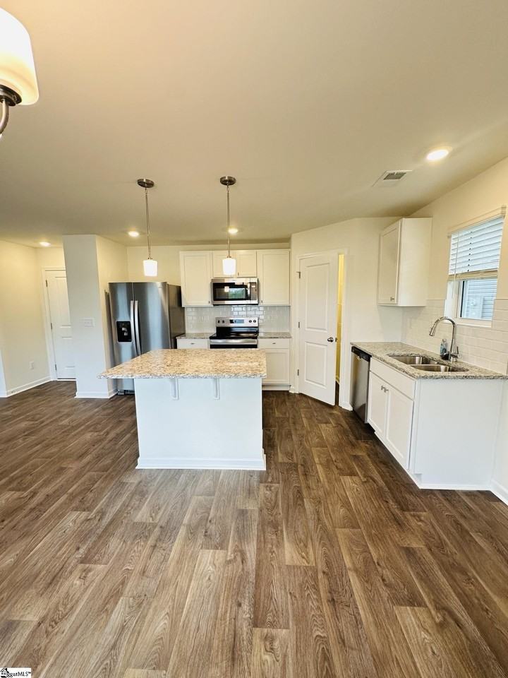 6079 Willutuck Dr - Photo 4 of 17