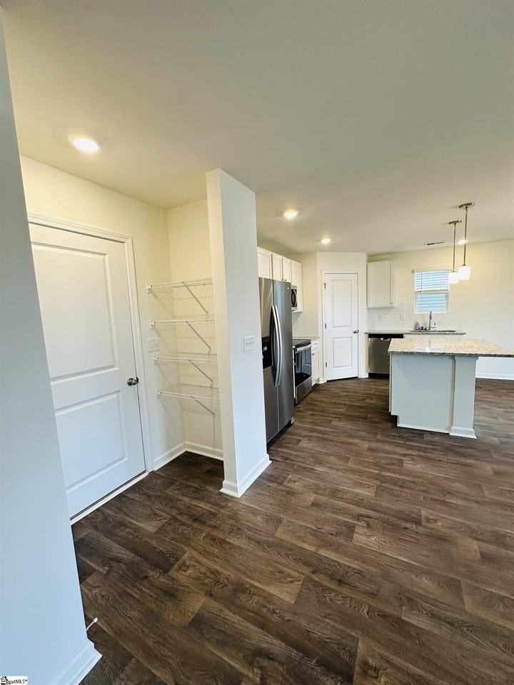 6079 Willutuck Dr - Photo 5 of 17