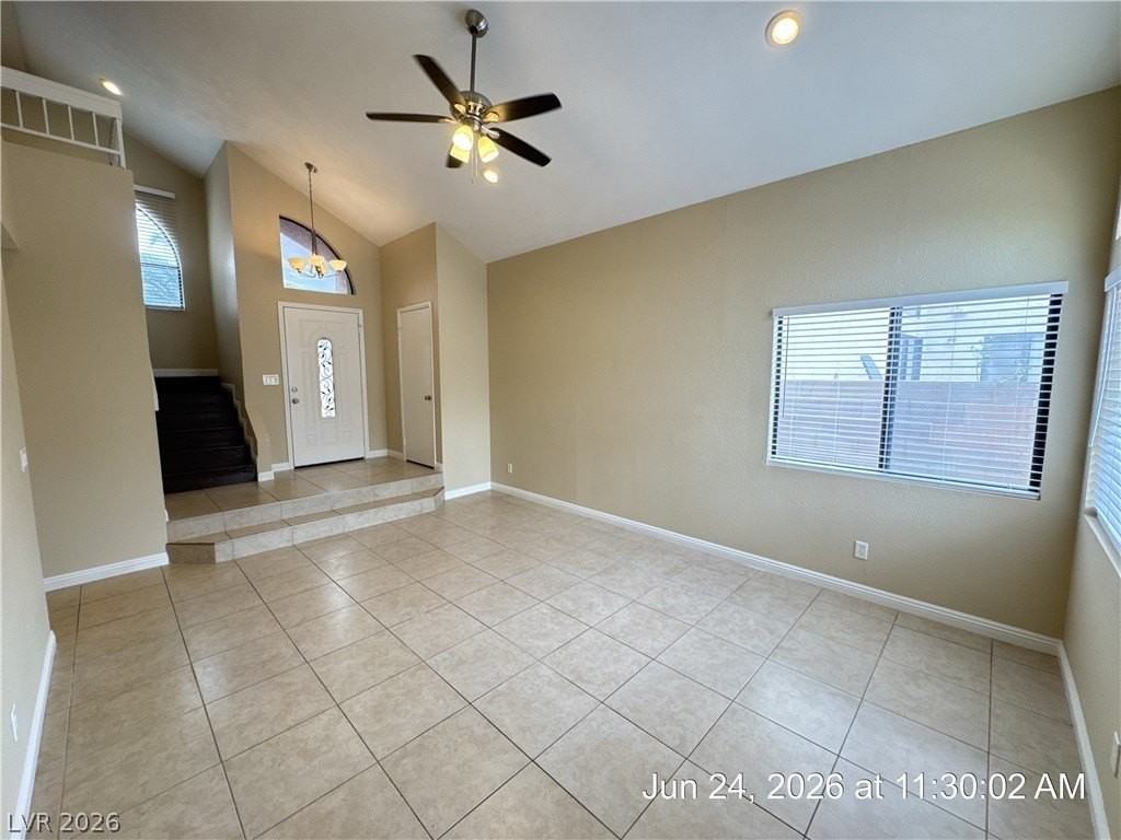 127 Wynntry Dr - Photo 3 of 41