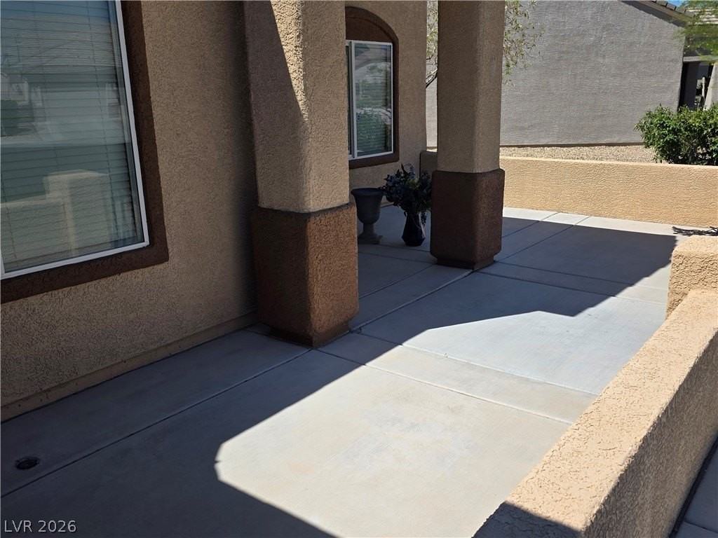 7440 Goosander St - Photo 4 of 27