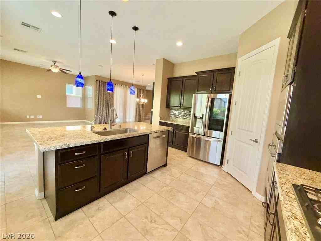 11310 Quantum Brooks St - Photo 7 of 37