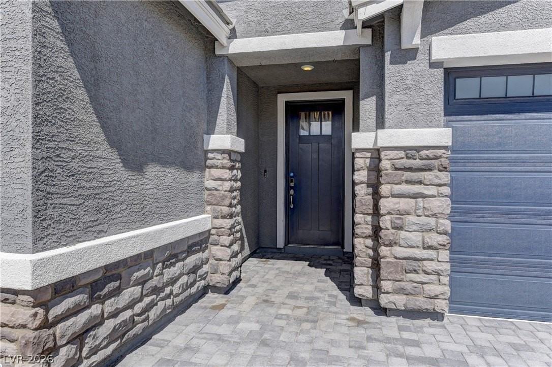 6390 Montrose Park Ct - Photo 3 of 36