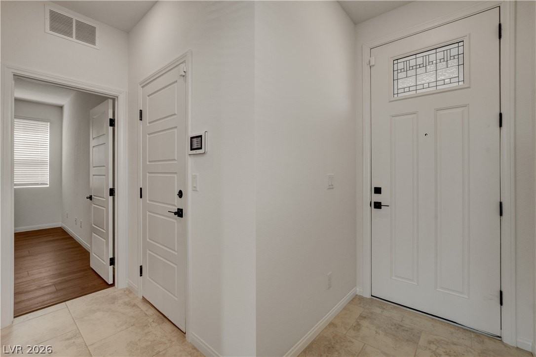 5406 Zacatin Ct - Photo 3 of 19