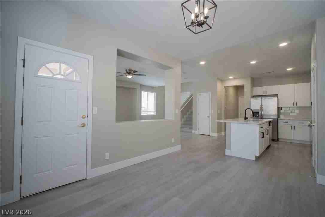 9050 Toast Ave - Photo 6 of 22