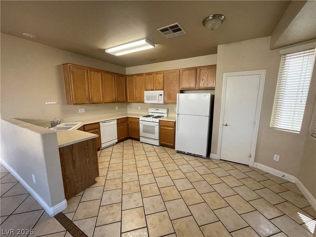 5947 Silver Trace Ct - Photo 7 of 27