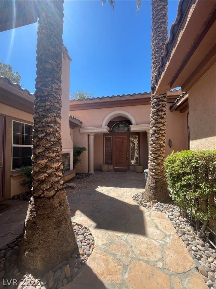 53 Avenida Sorrento - Photo 3 of 50