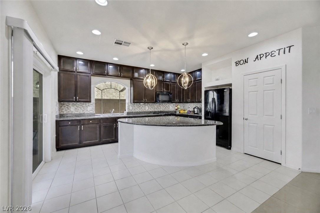 10185 Bishops Peak Ct - Photo 2 of 10