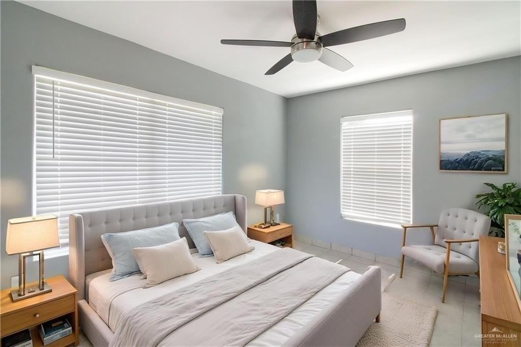 322 E Esplanada St - Photo 5 of 13