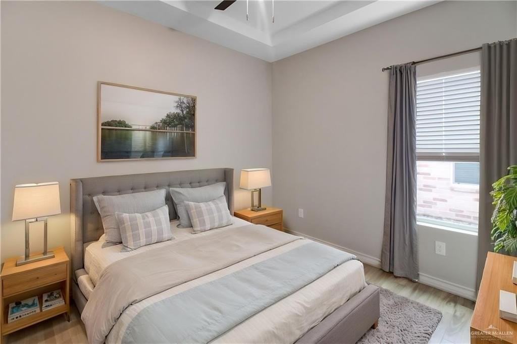 322 E Esplanada St - Photo 7 of 13