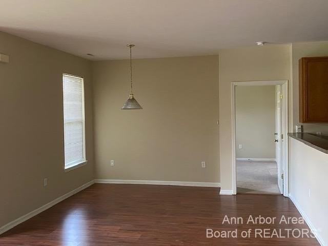 3254 Primrose Ln - Photo 5 of 15