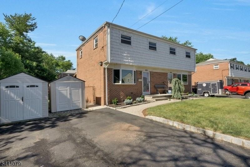 640 Desota Dr #A - Photo 2 of 25