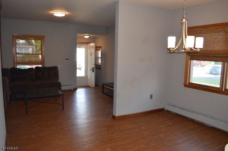207 N 16th St - Photo 3 of 15
