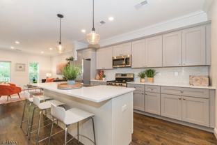 6 Chaz Way - Photo 1 of 1