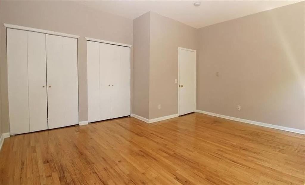 511 Park Ave #2 - Photo 2 of 15