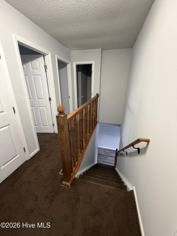 3803 Sterling Pointe Dr - Photo 7 of 16