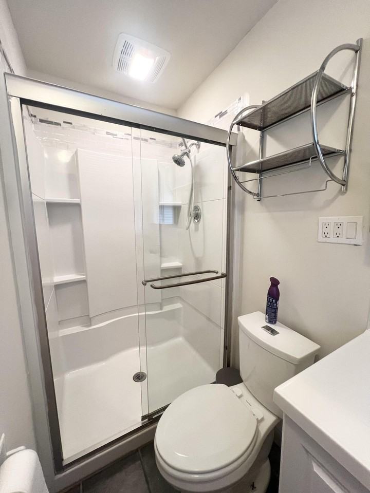226 Stephens Rd - Photo 5 of 26