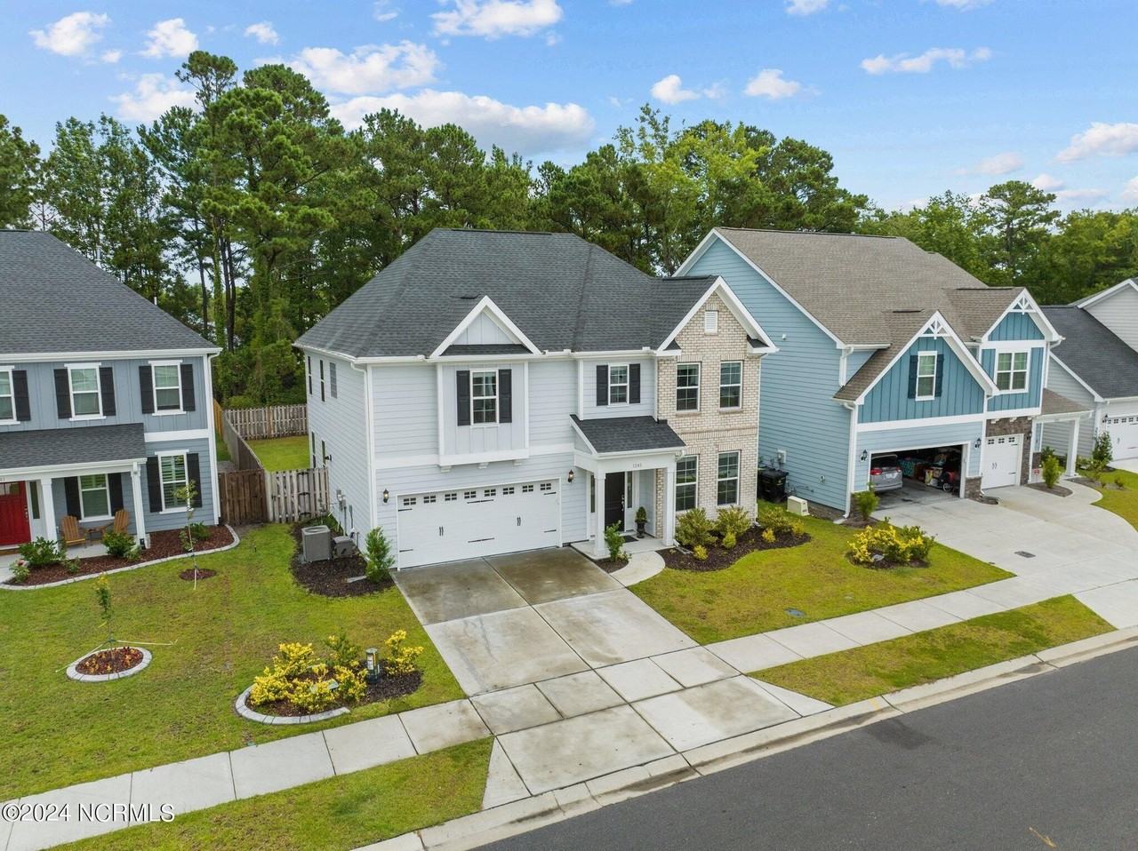 1245 Lt Congleton Rd - Photo 3 of 50