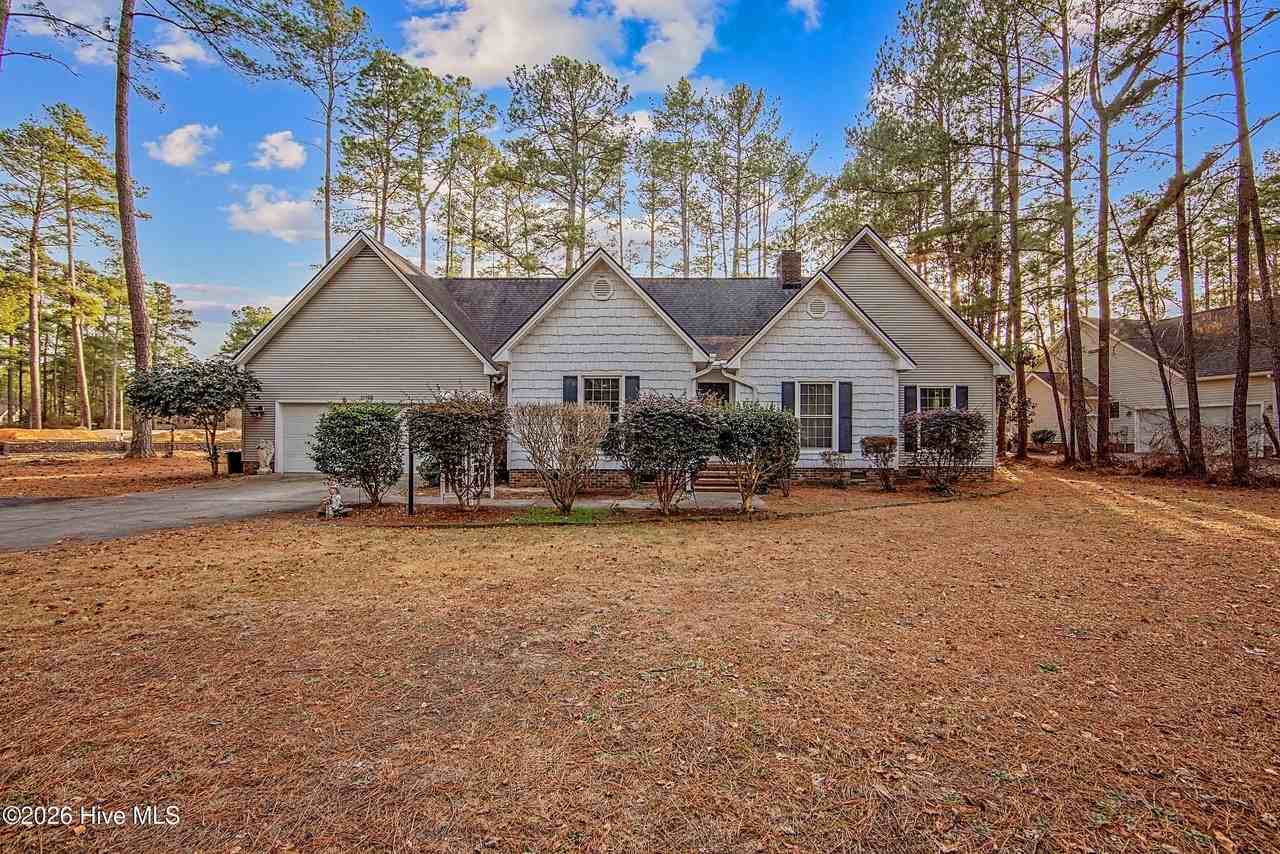 28900 Deercroft Dr ## 2 - Photo 2 of 48