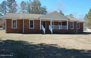 featured image of 104 Dorchester Ln