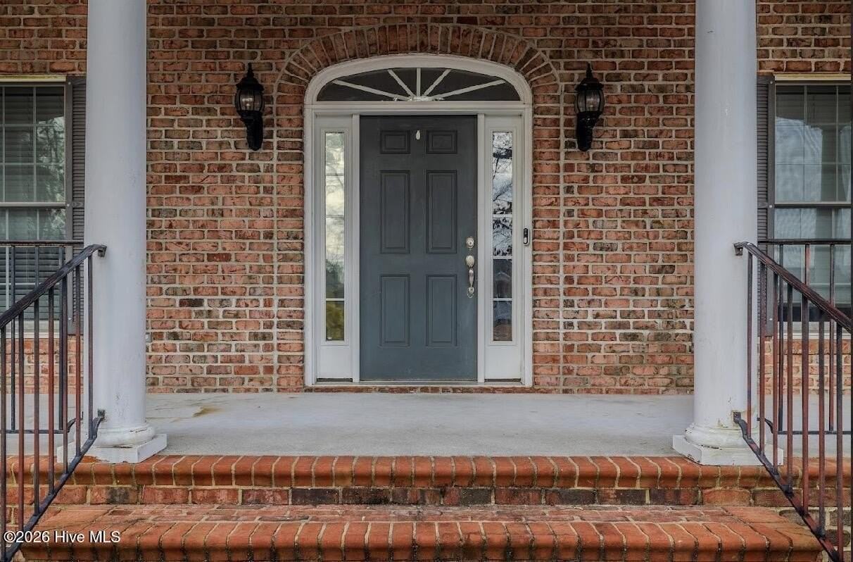801 Sawmill Landing Road - Photo 3 of 49