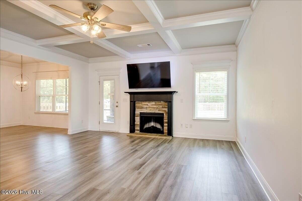 3007 Bannack Ln - Photo 6 of 34