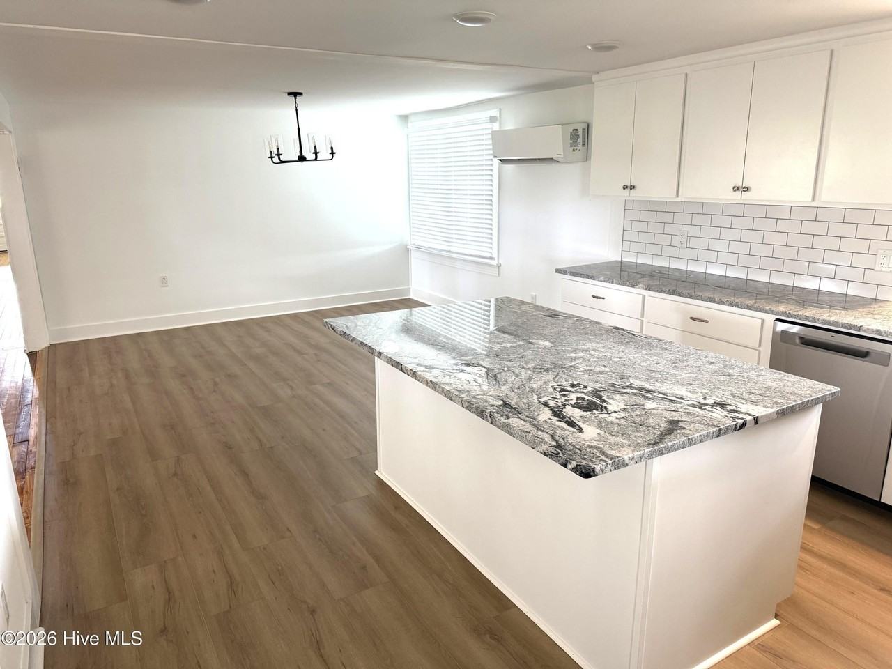 1300 Worthington Rd - Photo 3 of 15