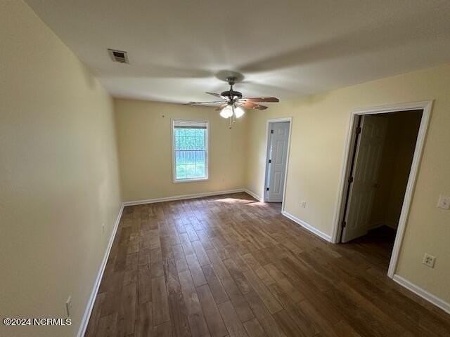 4372 Ritz Cir - Photo 4 of 10