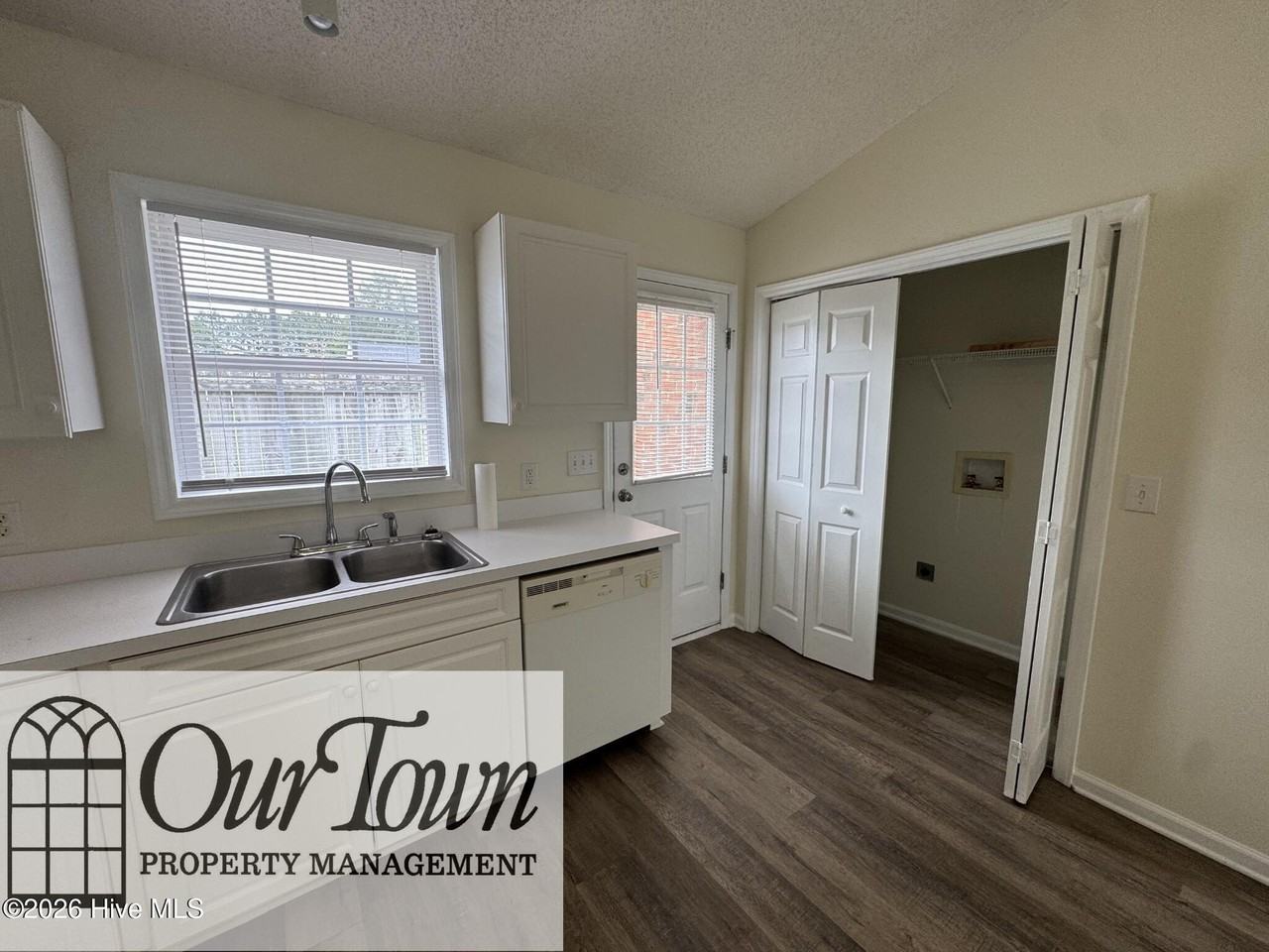 4207 Cypress Dr Nw #A - Photo 6 of 13
