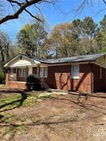 featured image of 2252 S Milledge Ave