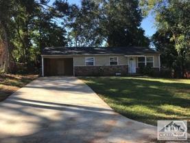 131 Pineview Dr - Photo 1 of 1