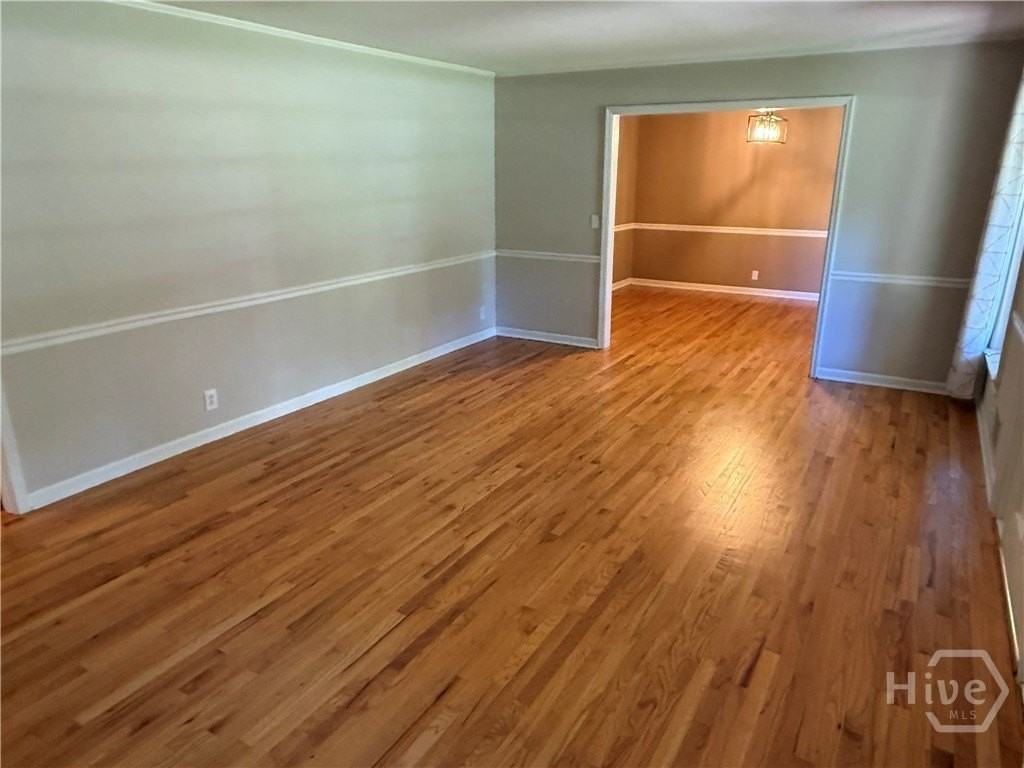 292 Tara Way - Photo 3 of 50