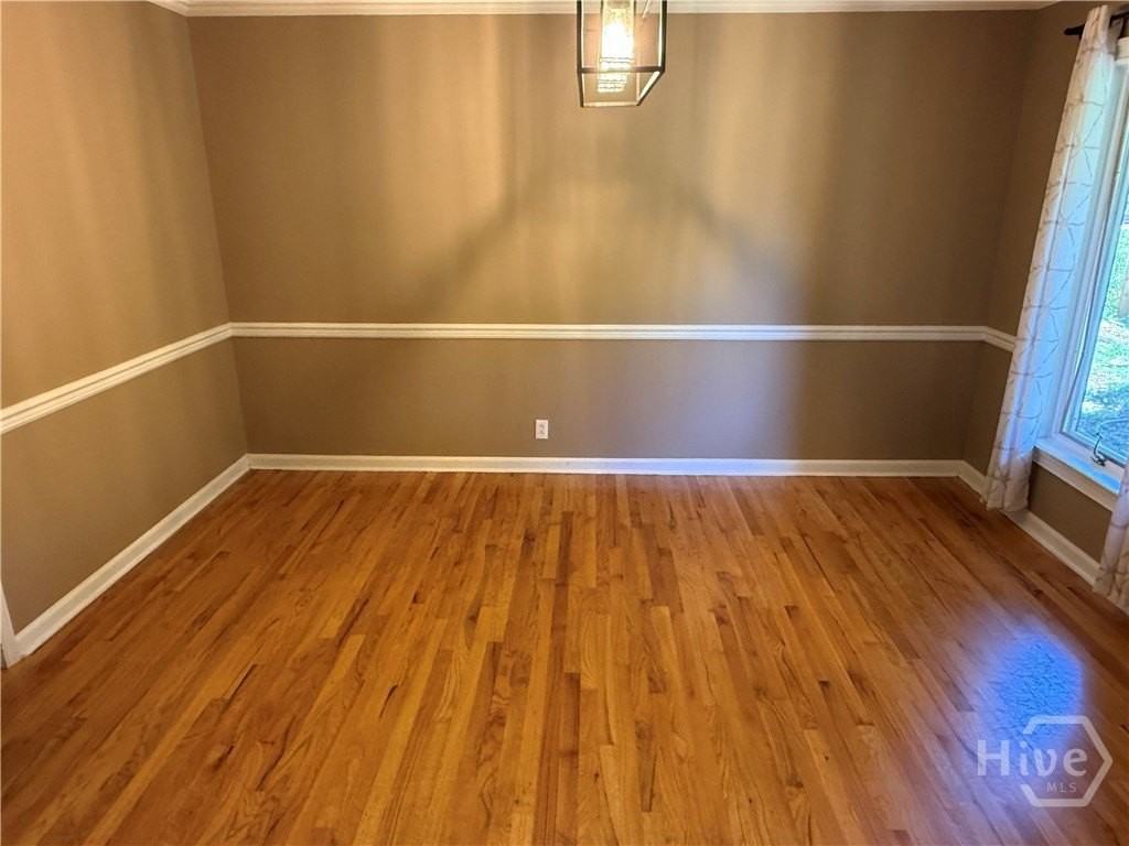292 Tara Way - Photo 5 of 50