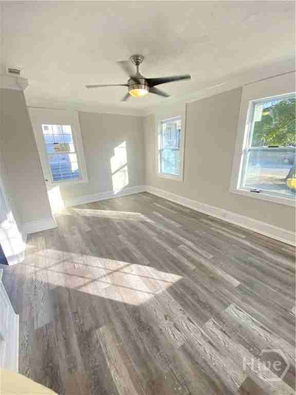 2604 Jefferson St - Photo 2 of 10