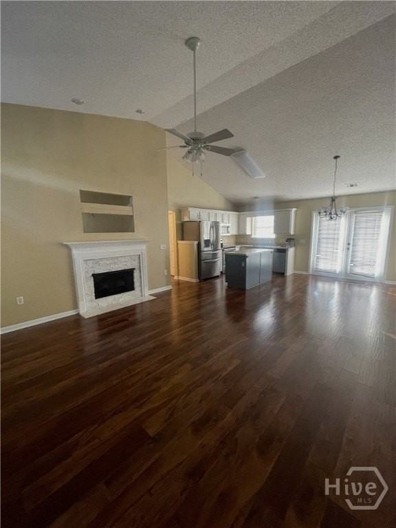 283 Lancaster Way - Photo 2 of 20