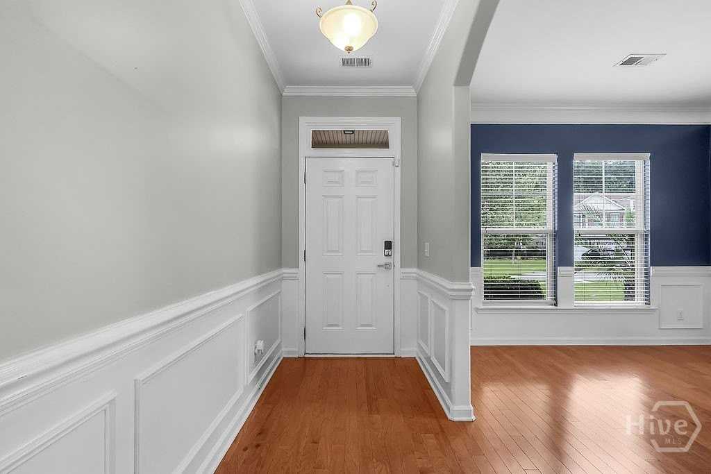 149 Tahoe Dr - Photo 5 of 50