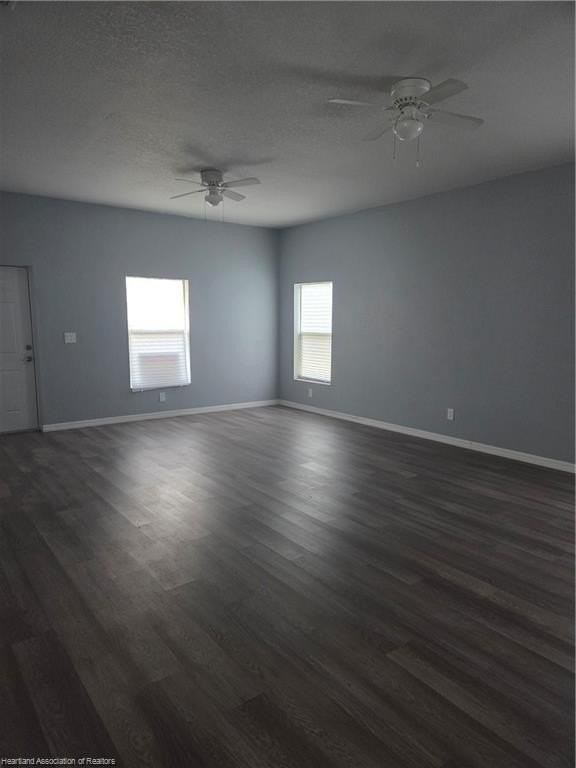 1496 Las Villas Blvd - Photo 5 of 12