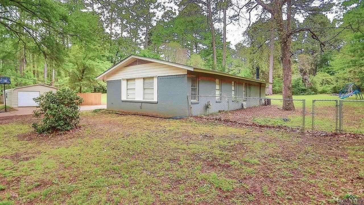 3605 Forest Trl - Photo 4 of 22