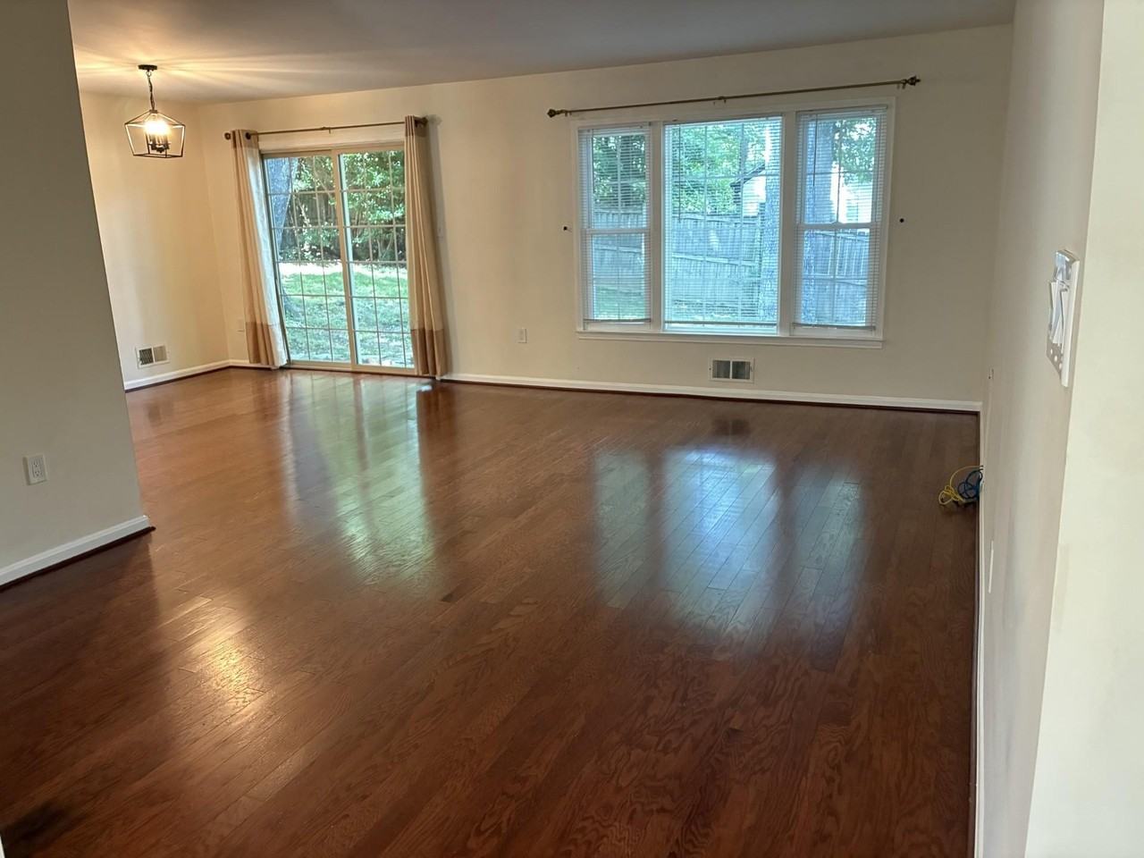 4834 King Solomon Dr - Photo 5 of 34