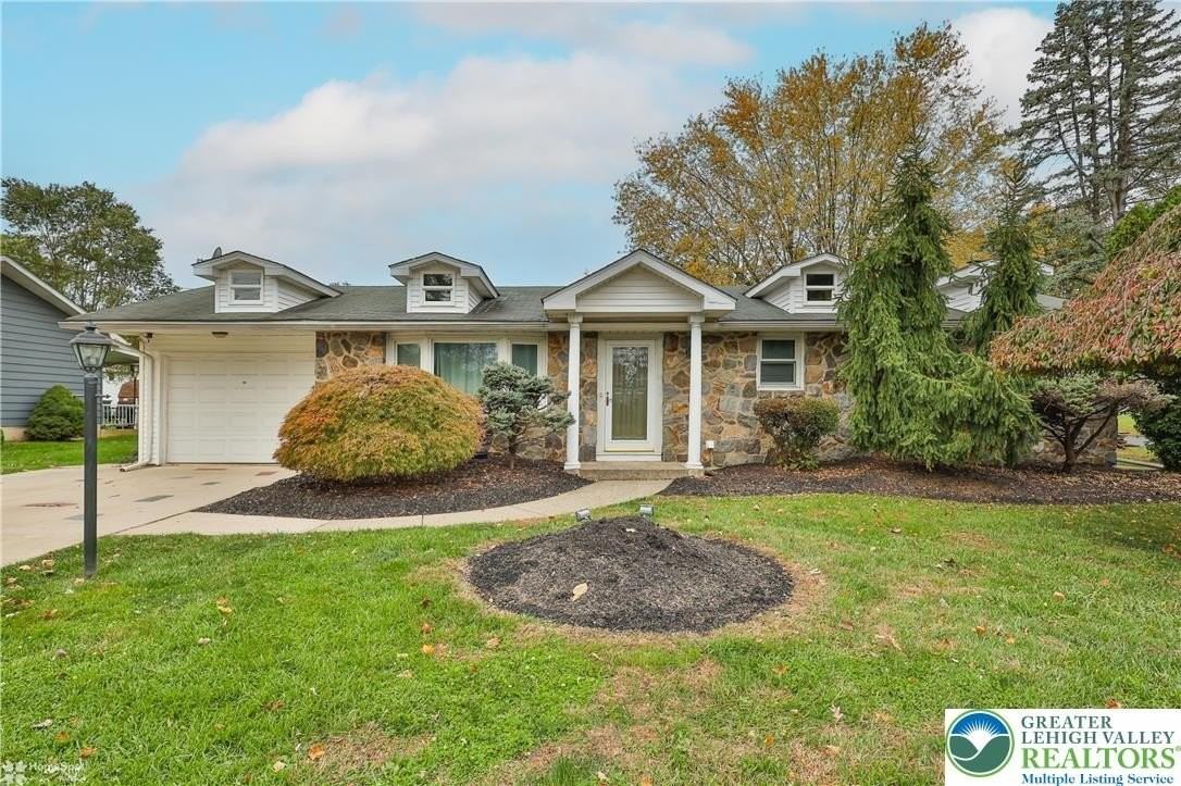 900 Mine Lane Rd - Photo 2 of 50