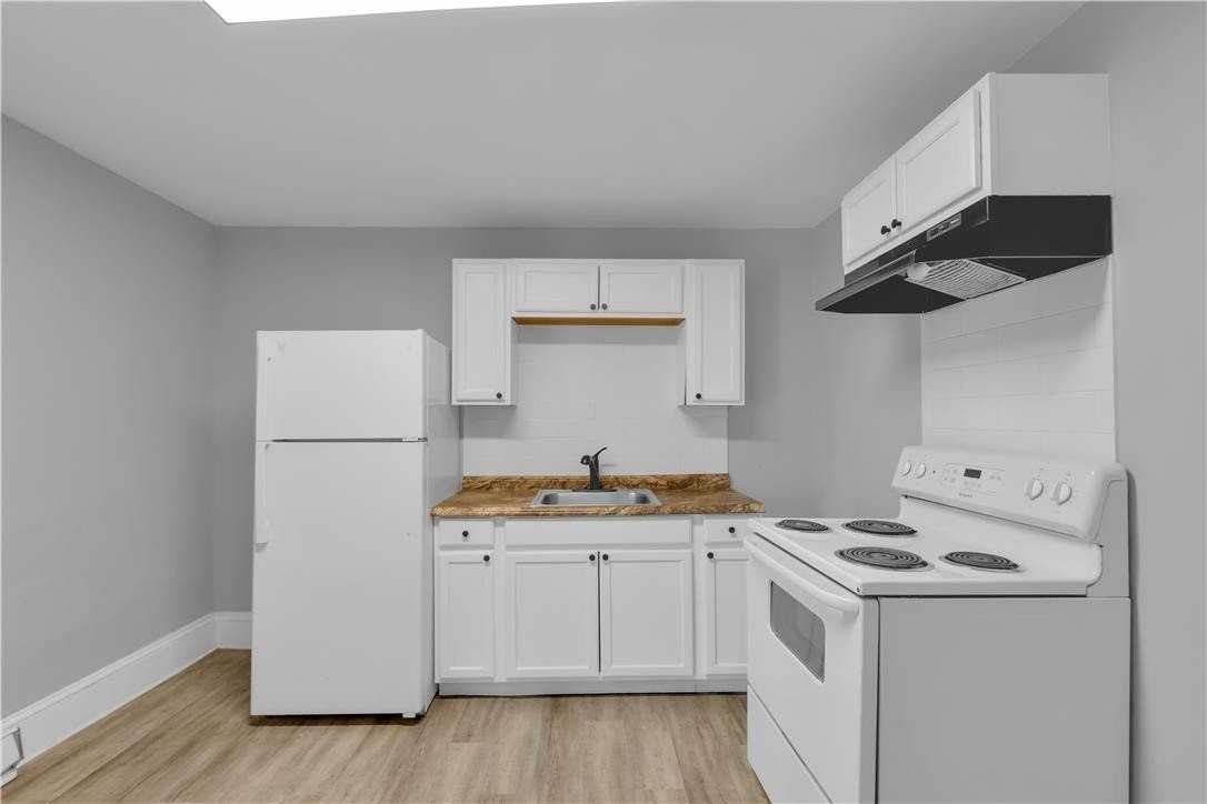 149 W Ridge St #1B - Photo 7 of 14