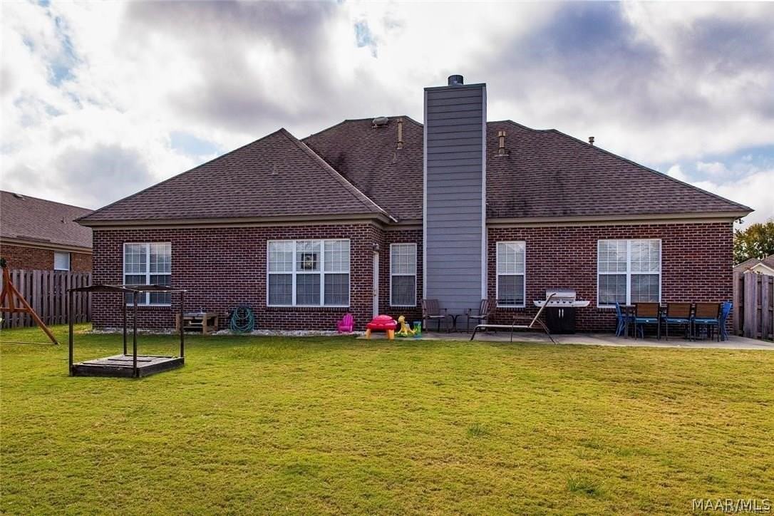 9243 Whispine Ct - Photo 3 of 40