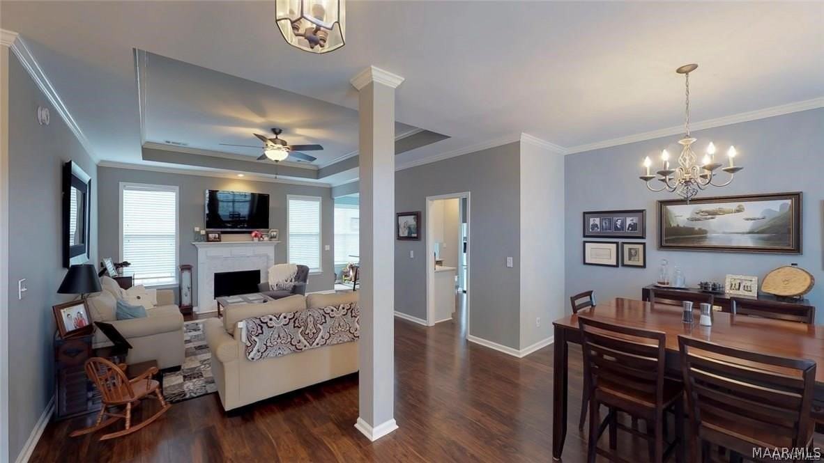 9243 Whispine Ct - Photo 5 of 40