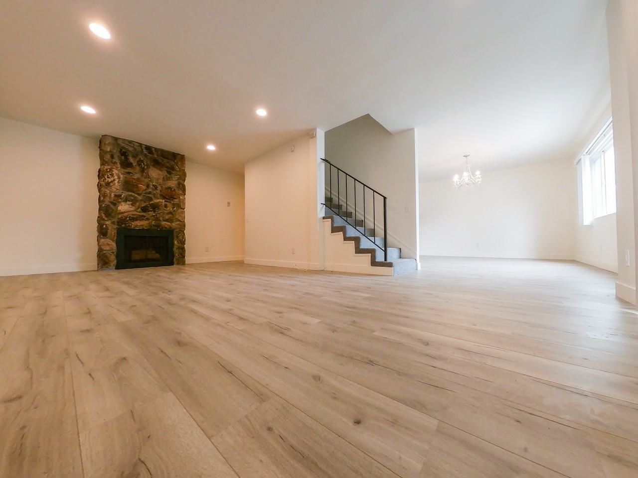 9832 Hannum Drive - Photo 3 of 19