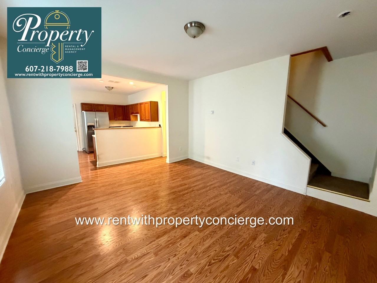 30 Hubbard Street - Photo 3 of 12