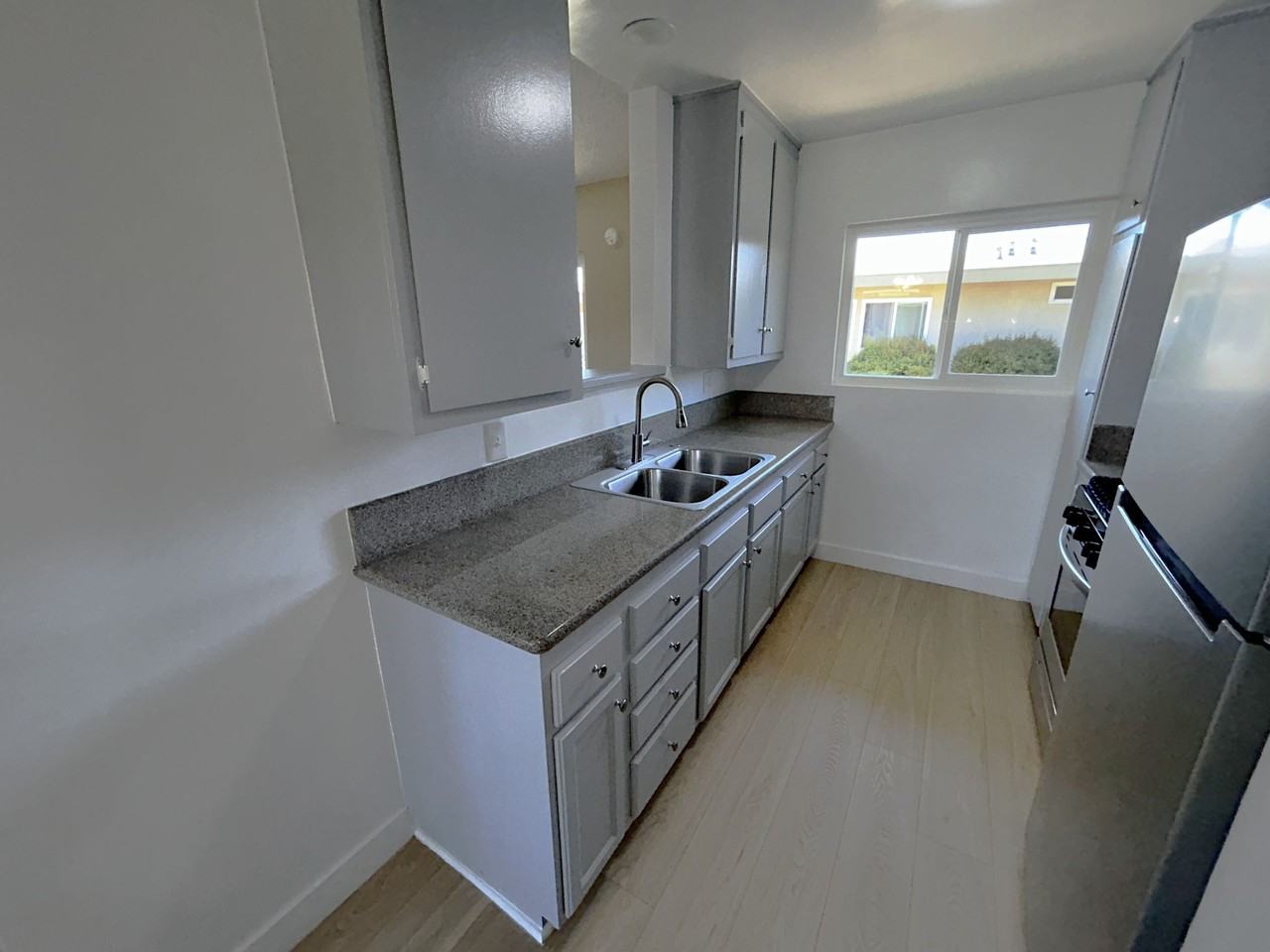 2187 - 8363 Willis Ave. - Photo 6 of 22