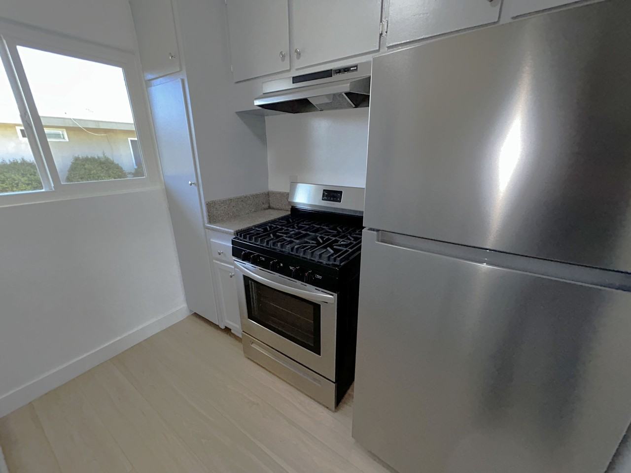 2187 - 8363 Willis Ave. - Photo 7 of 22