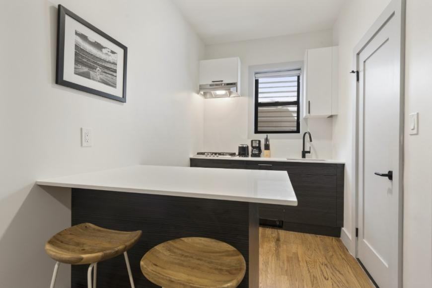 68 N 8th St - Photo 2 of 6